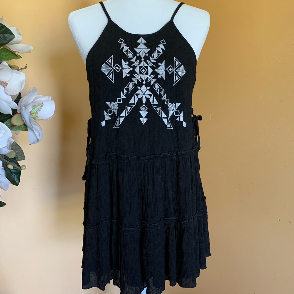 Mieeion New Dress Boho Summer Black Arrow Embroider Mini Dress Size Small.